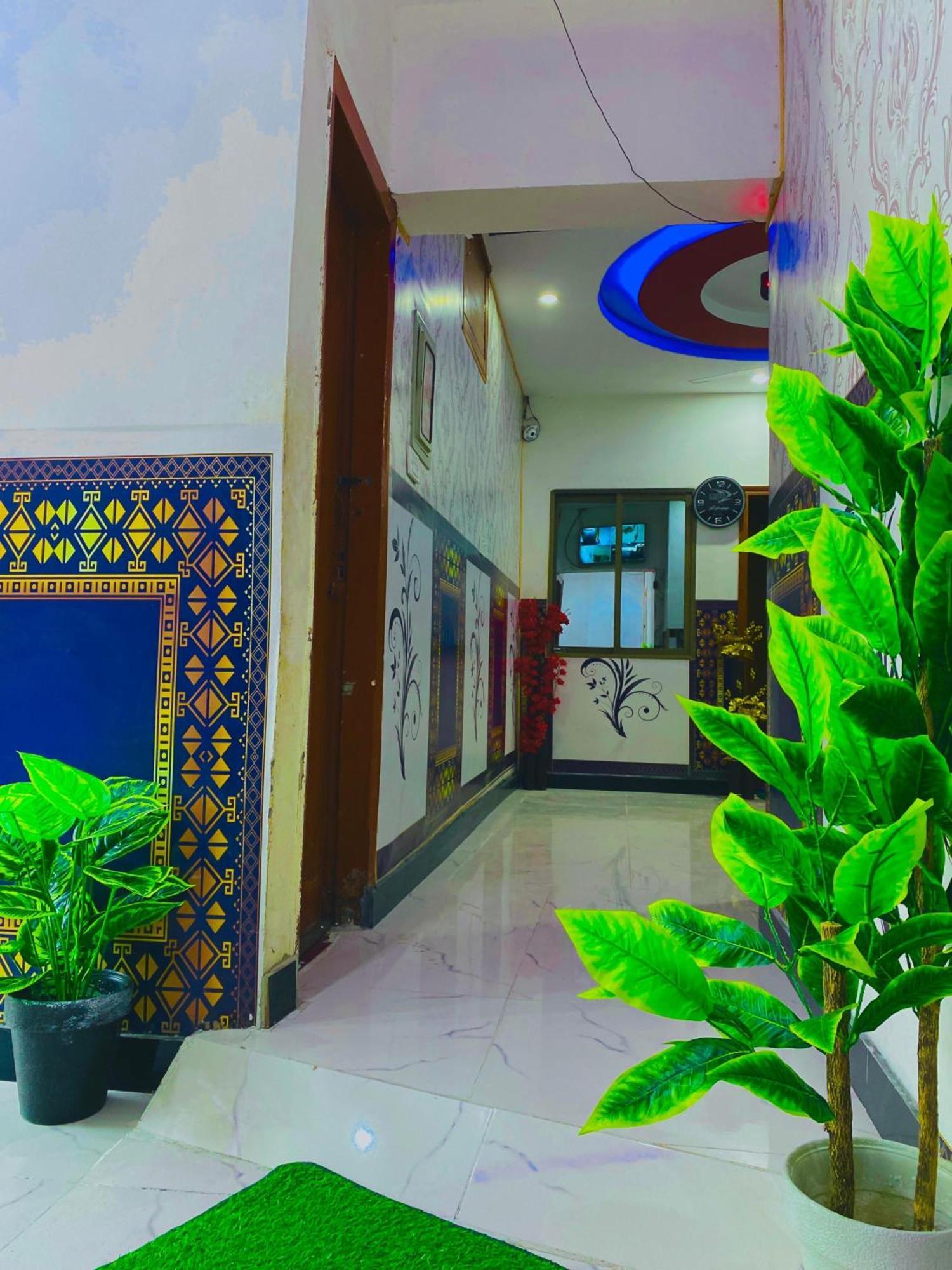 Khyber Inn イスラマバード エクステリア 写真