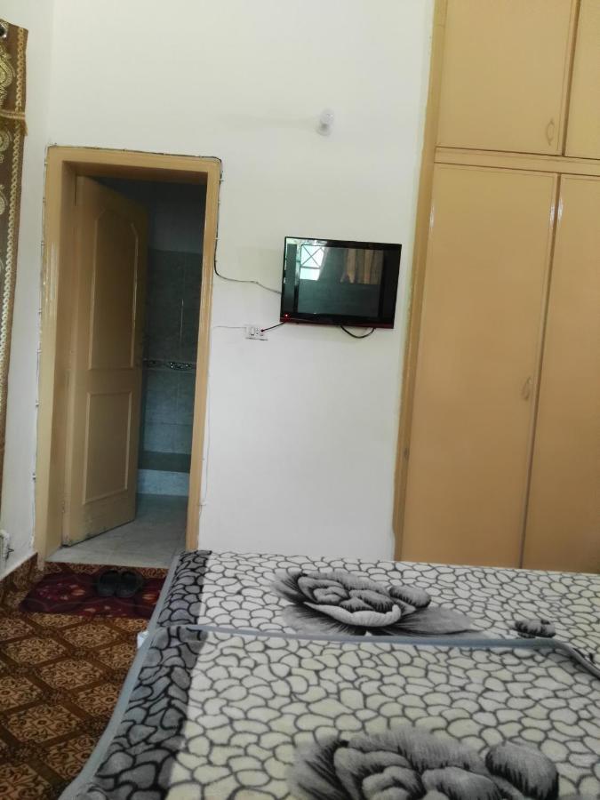 Khyber Inn イスラマバード エクステリア 写真